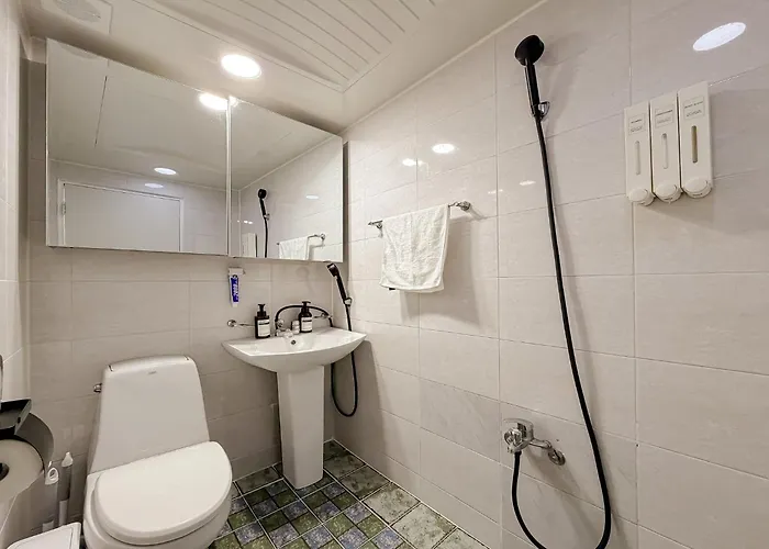 Apartment Jongro, Naksan Park, Bukchon Hanok Village, Gyeongbokgung Palace,명동10분 Seoul